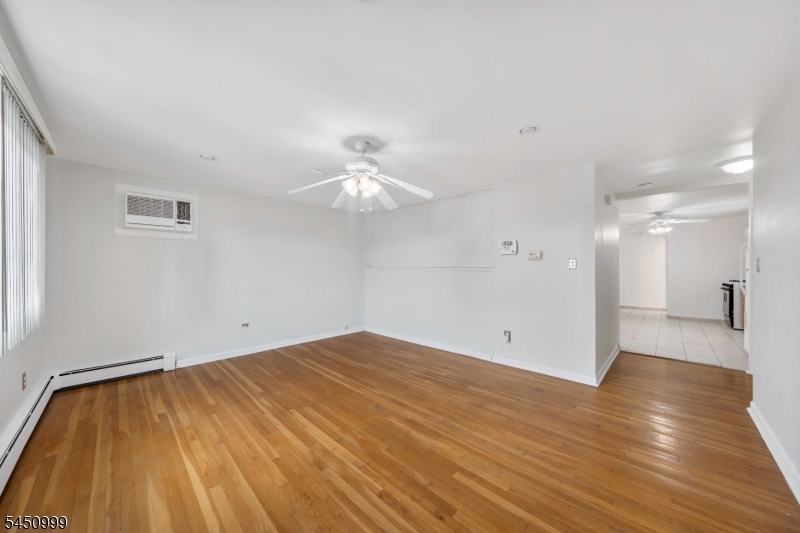378 Cator Ave Property Photo 13