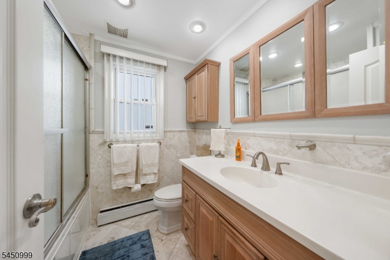 378 Cator Ave Property Photo 17