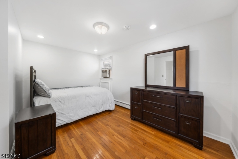 378 Cator Ave Property Photo 18