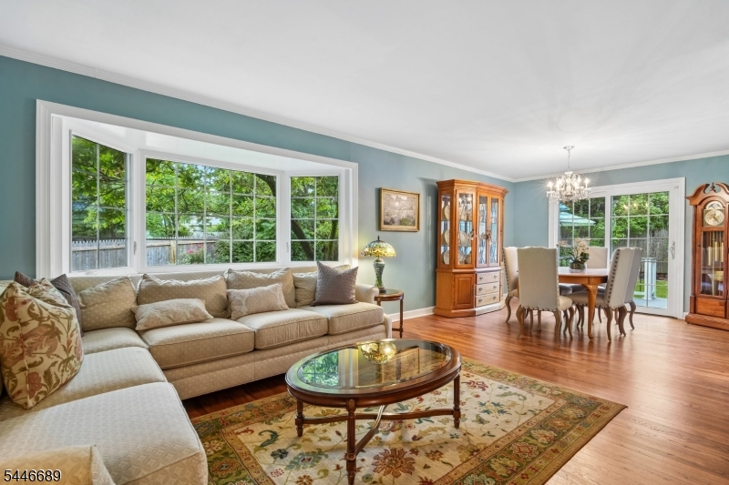5 Pletcher Pl Property Photo 12
