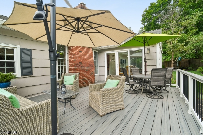5 Pletcher Pl Property Photo 25