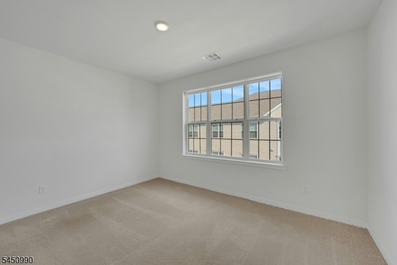 644 Lorhan Dr 644 Property Photo 20