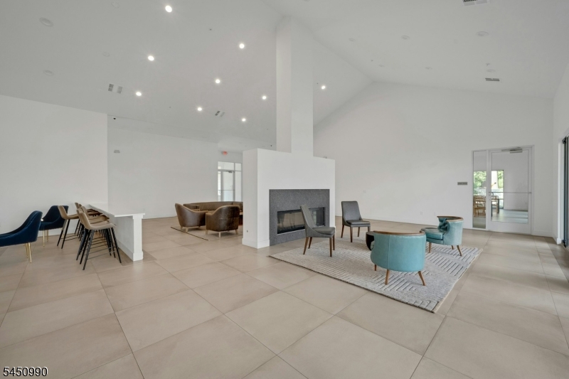 644 Lorhan Dr 644 Property Photo 29