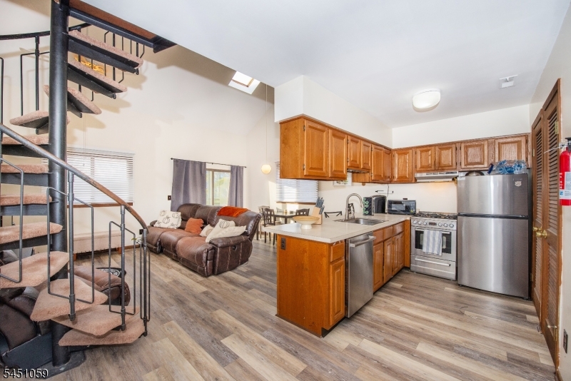 1 Deer Valley Ln Unit 2 Property Photo 12