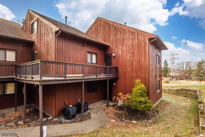 1 Deer Valley Ln Unit 2 Property Photo 24