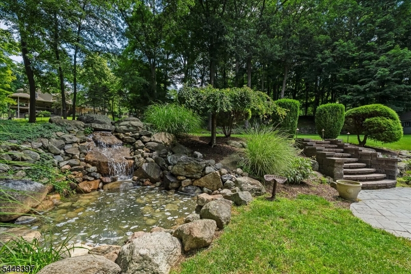 14 Fieldstone Trl Property Photo 36
