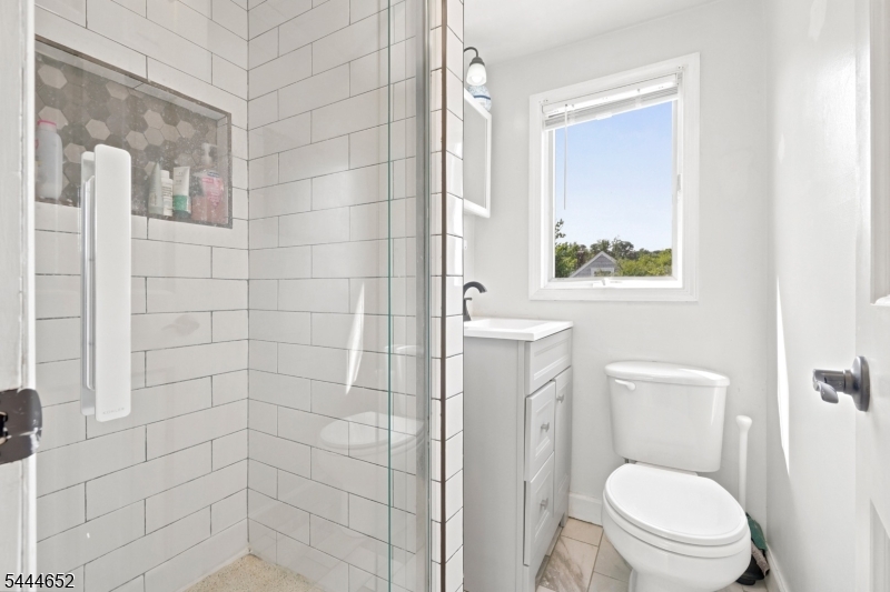 28 Brookhill Ter Property Photo 26