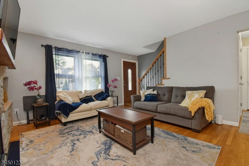 631 Concord Cir Property Photo 15