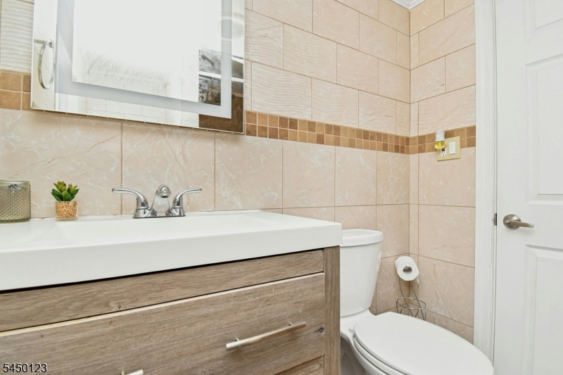631 Concord Cir Property Photo 30