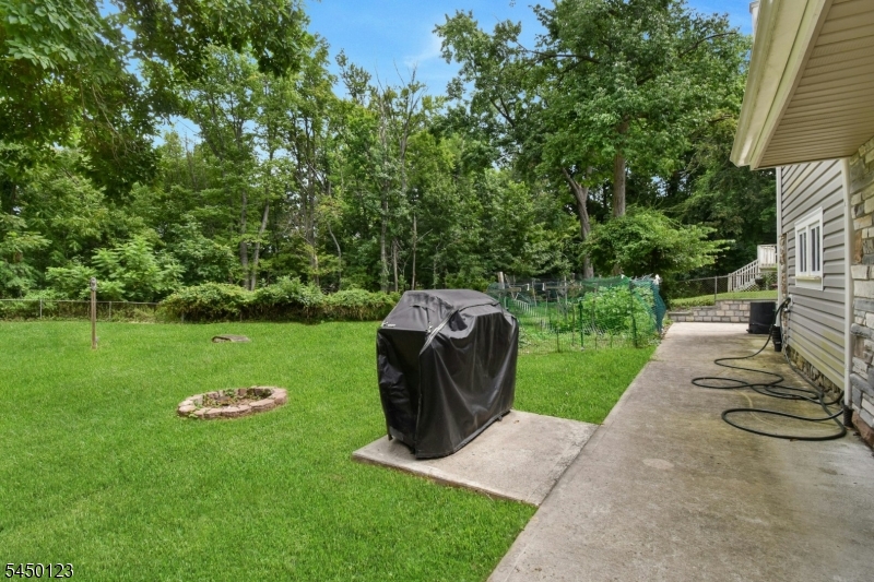 631 Concord Cir Property Photo 36
