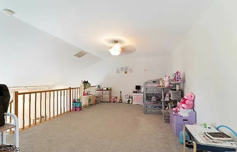 116 Harvest Ln Property Photo 13