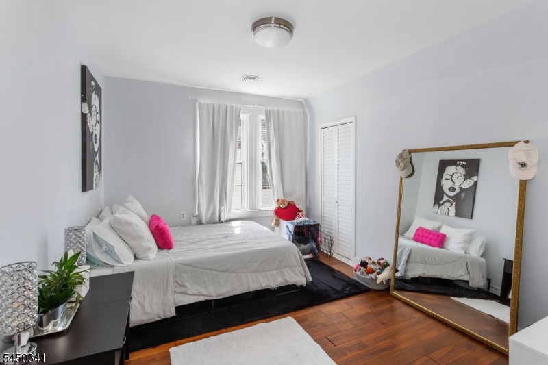 200 Joralemon St 2 Property Photo 8