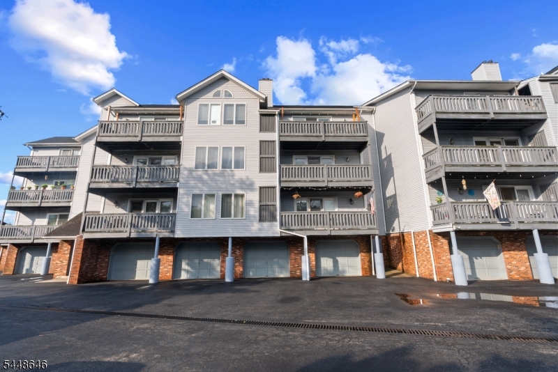 900 Van Houten Ave A2 Property Photo 2