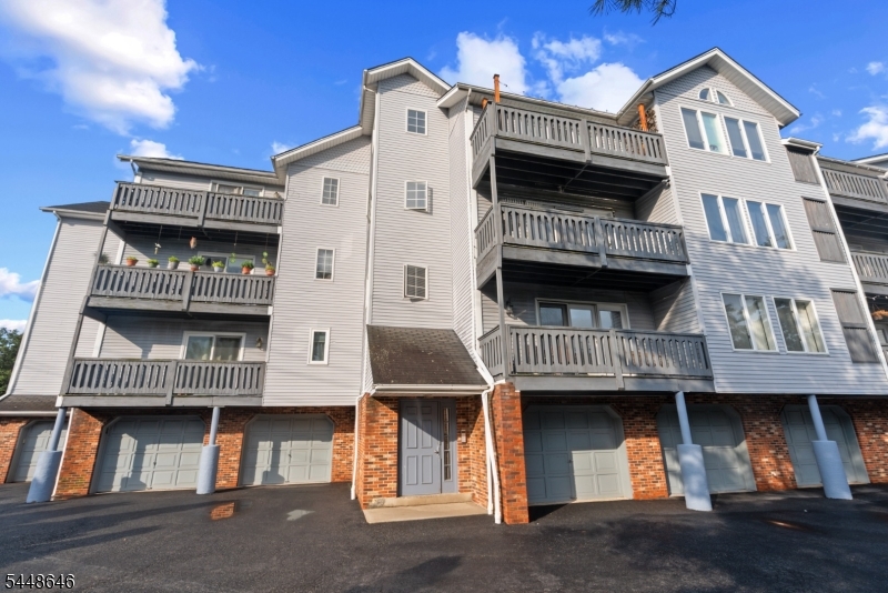 900 Van Houten Ave A2 Property Photo 26