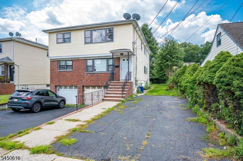 183 Laurel Ave Property Photo 3
