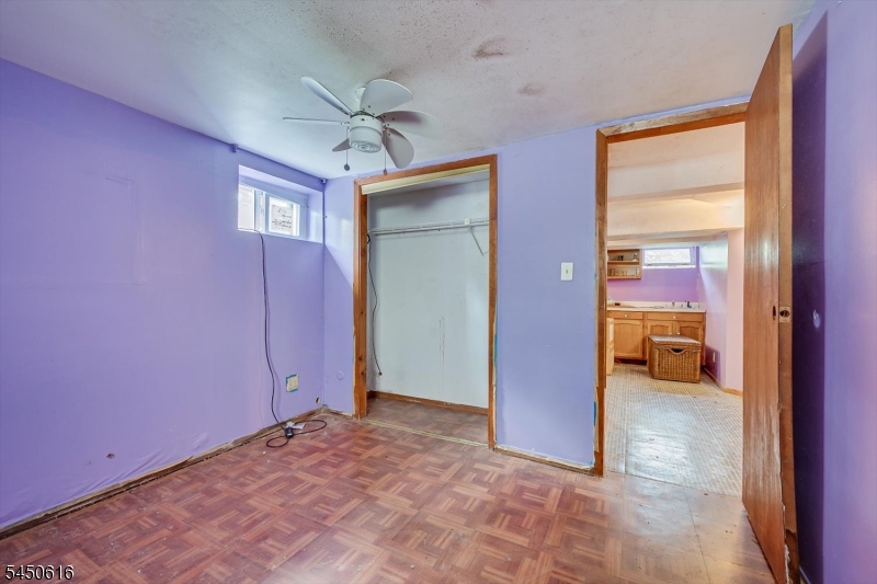 183 Laurel Ave Property Photo 41