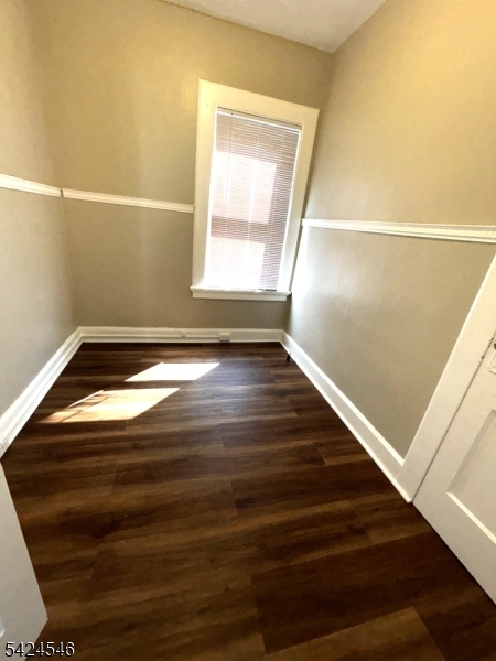 203 Lawrence St Property Photo 10