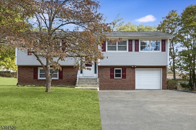 145 Schwarz Blvd Property Photo 1