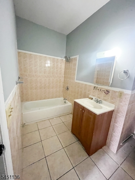 341 16th Ave 3f Property Photo 6