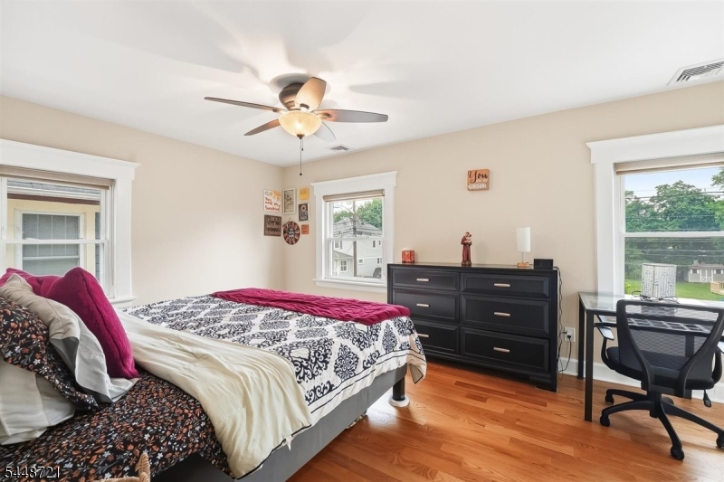 9 S Middaugh St Property Photo 17