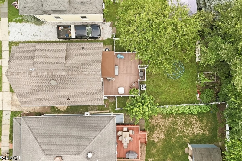 9 S Middaugh St Property Photo 34