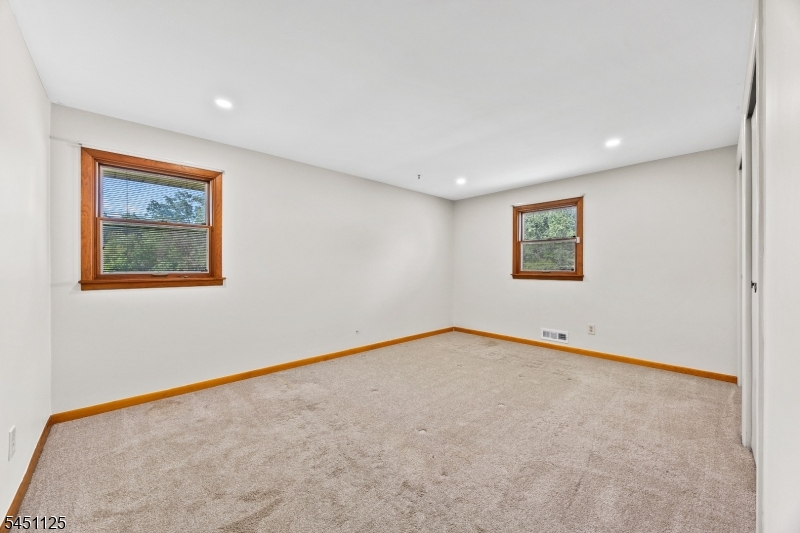 21 Starlit Dr Property Photo 22