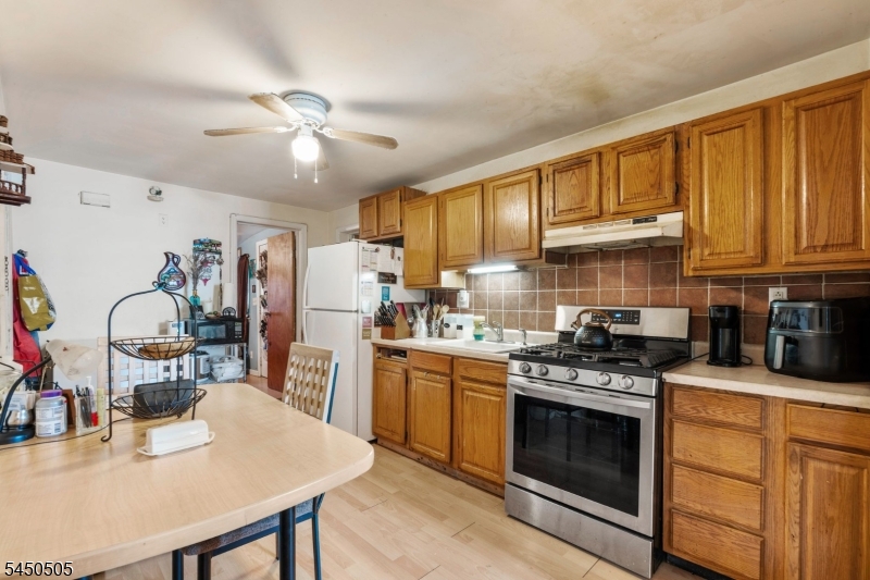 352 Totowa Ave Property Photo 17