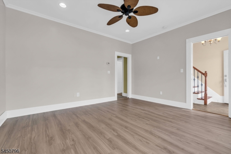 55 Maple Ave Property Photo 5