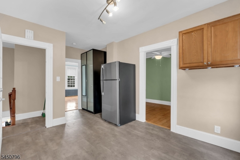 55 Maple Ave Property Photo 18