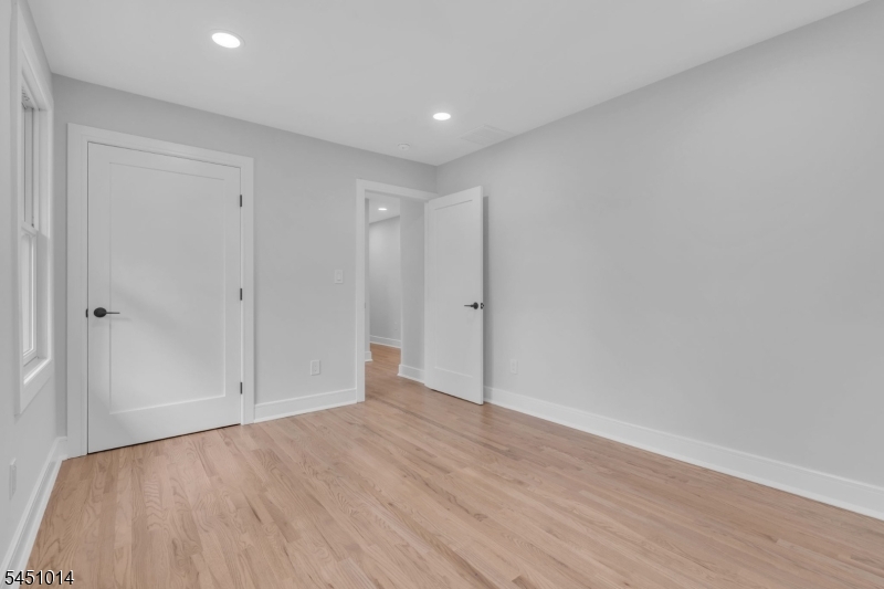 96 North St Property Photo 26
