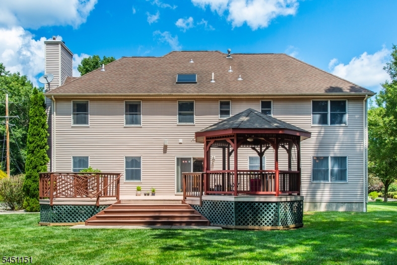 2 Kingston Ct Property Photo 38