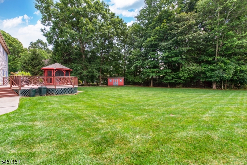 2 Kingston Ct Property Photo 40