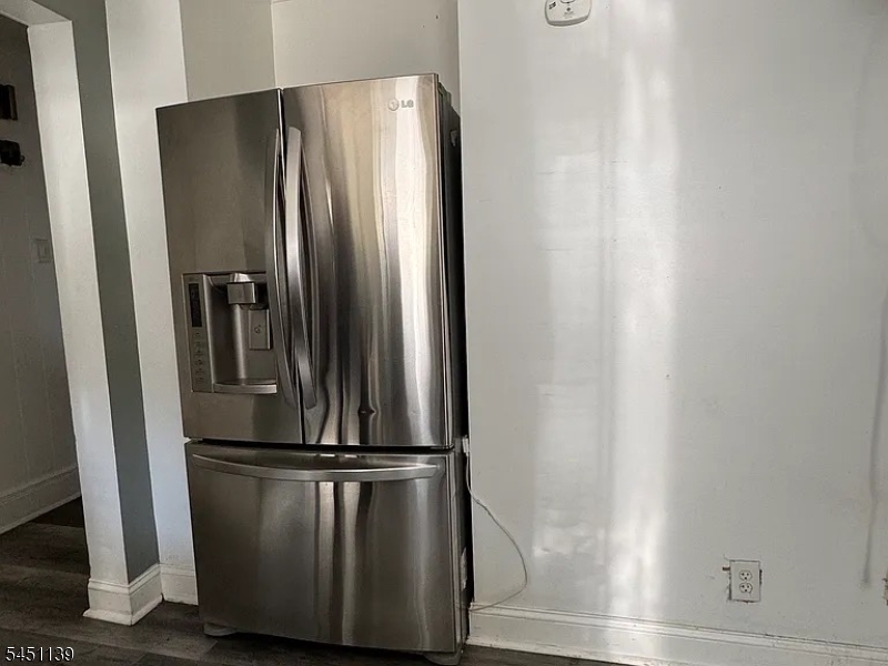 430 Washington Ave Property Photo 2