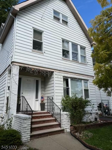 415 Abington Ave 3 Property Photo 1
