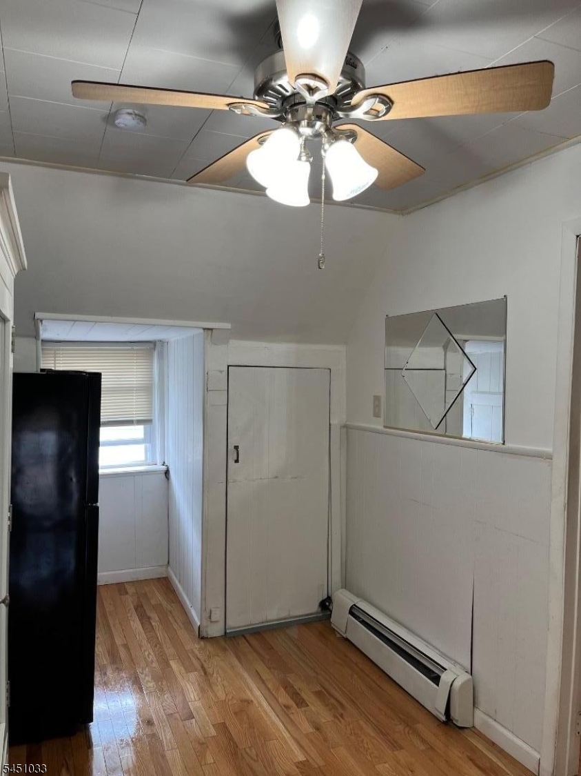 415 Abington Ave 3 Property Photo 6