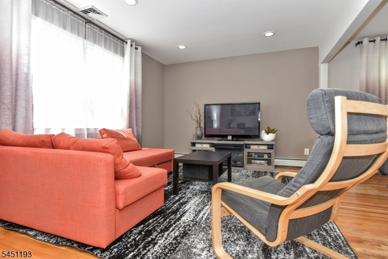 6 Kime Ave Property Photo 10