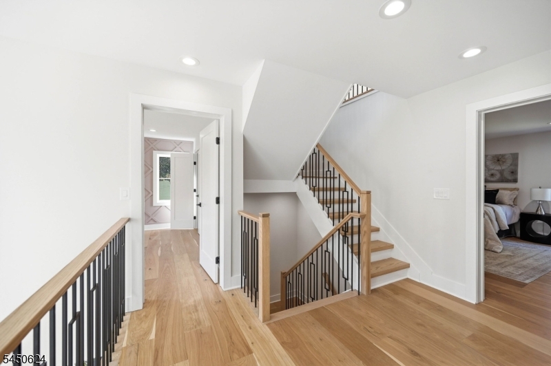 46 Snyder Ave Property Photo 24