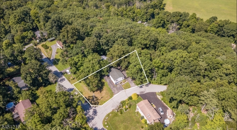 26 Cedar Tree Trl Property Photo 3