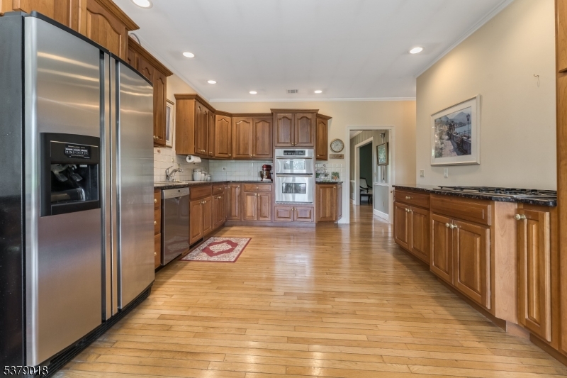 80 Deer Hill Rd Property Photo 14