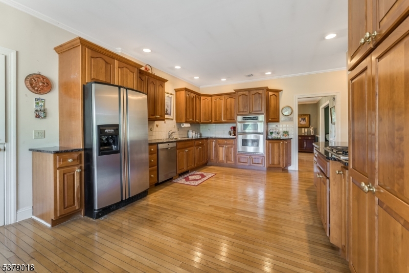 80 Deer Hill Rd Property Photo 15