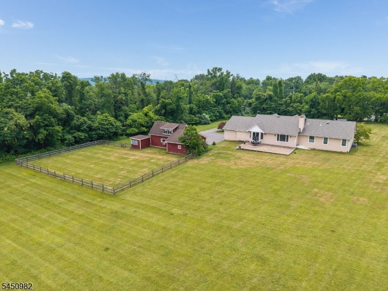 80 Deer Hill Rd Property Photo 41