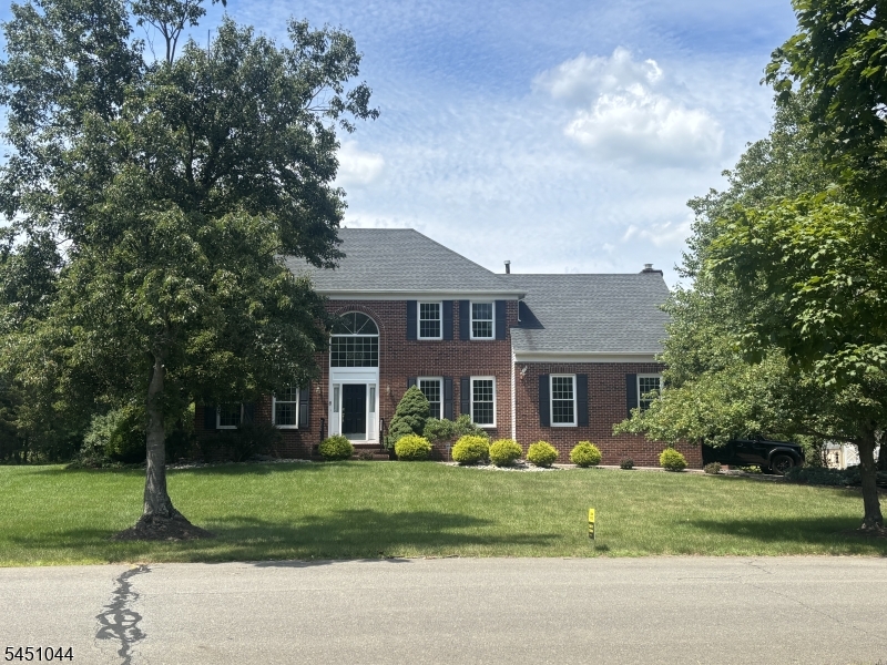 8 Stiles Ln Property Photo 1