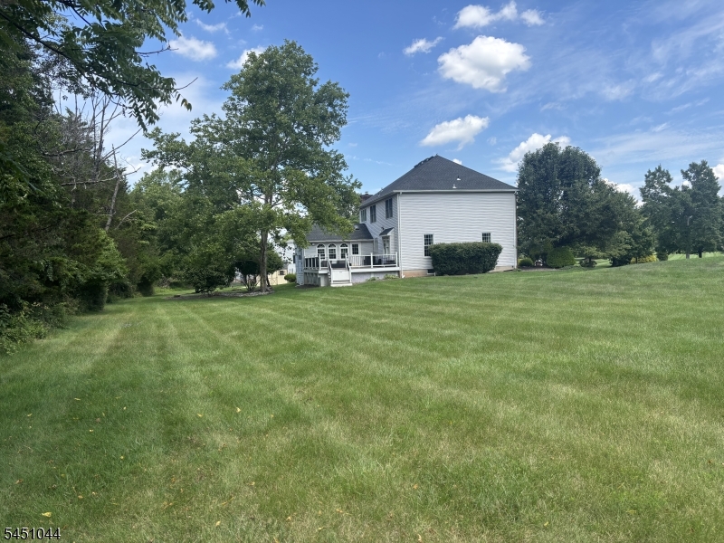 8 Stiles Ln Property Photo 4
