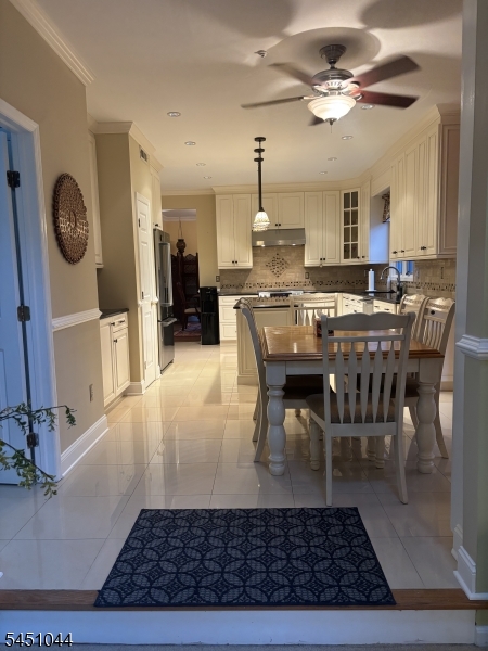 8 Stiles Ln Property Photo 5