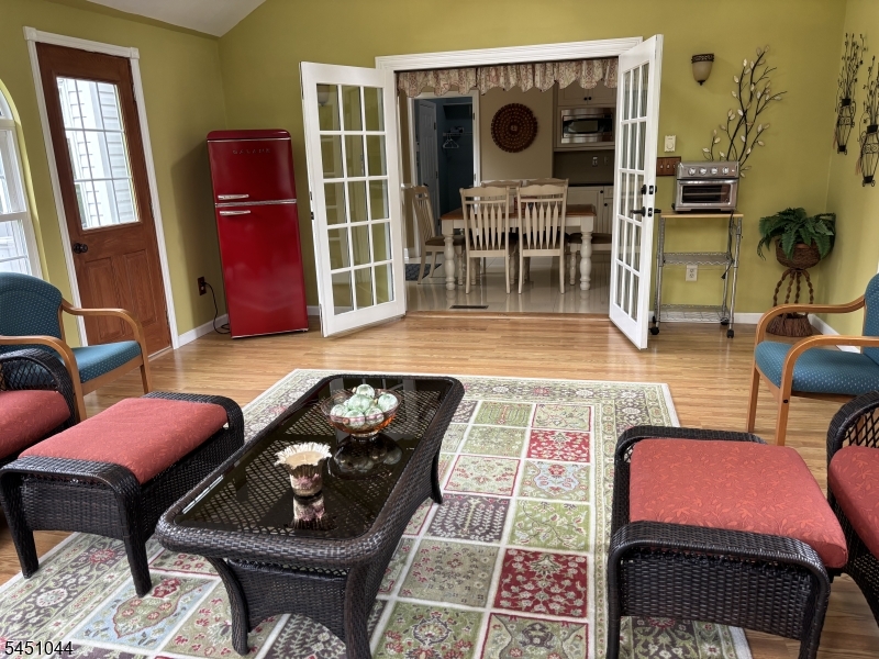 8 Stiles Ln Property Photo 38