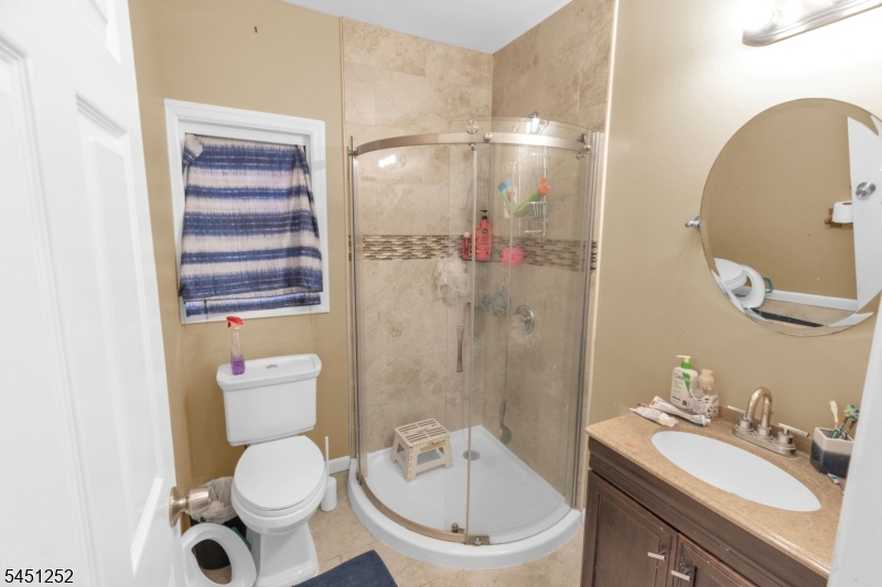 236 Halsted St Property Photo 15