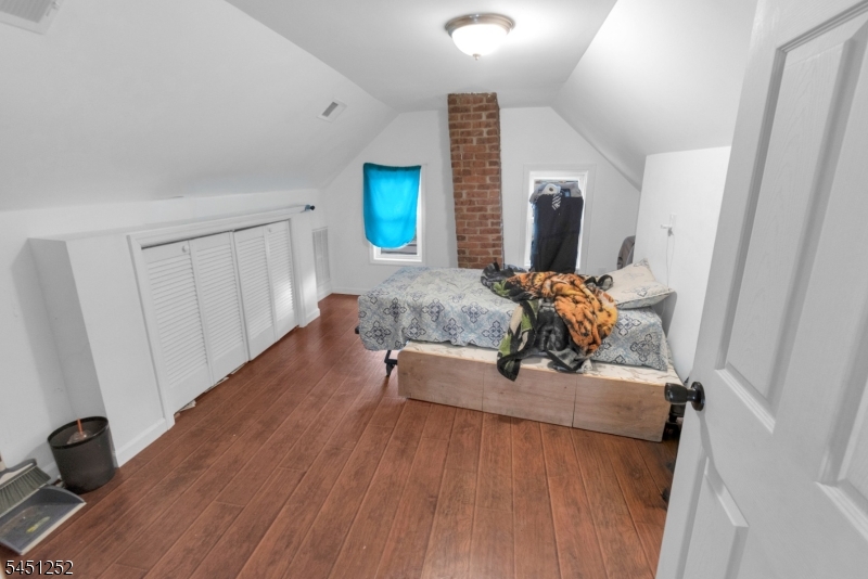 236 Halsted St Property Photo 23