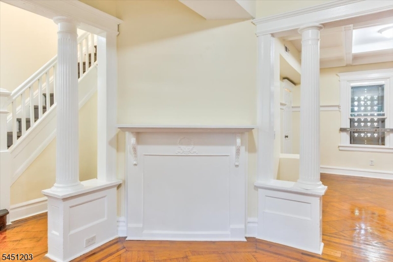 31 Voorhees St Property Photo 13
