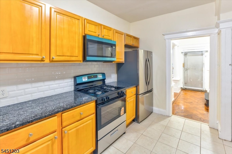 31 Voorhees St Property Photo 25