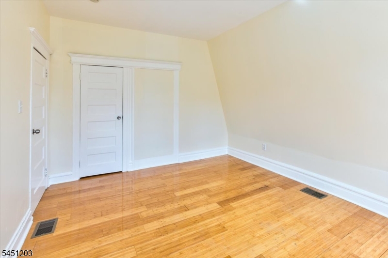 31 Voorhees St Property Photo 39